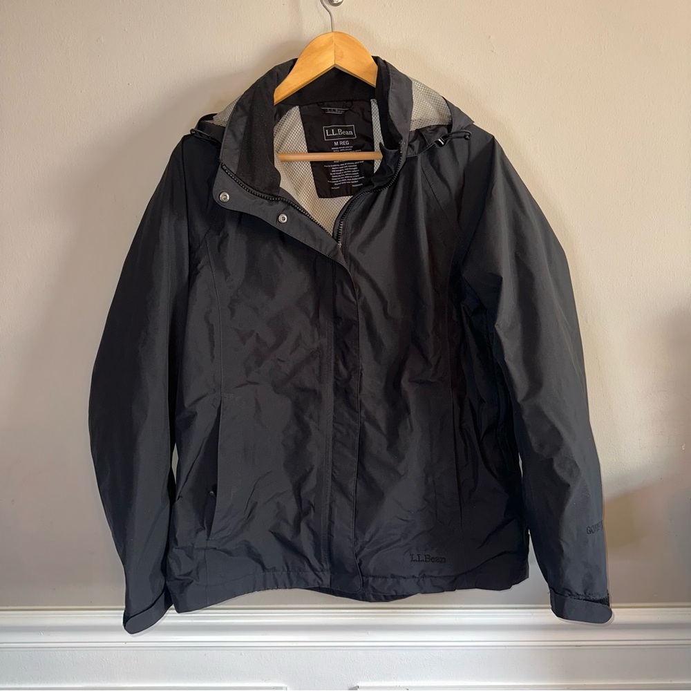 L.L. Bean Men's Black Jacket Size Medium